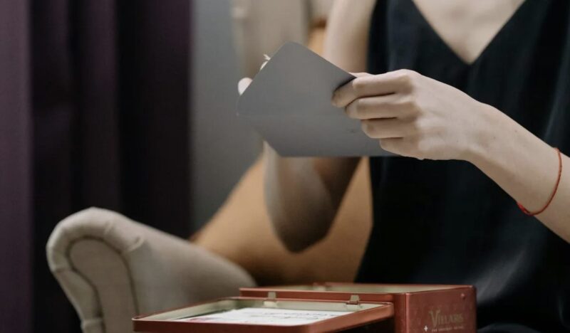 Min styvson viskade före bröllopet: 'Gift dig inte med pappa' – Det han gav mig förändrade allt