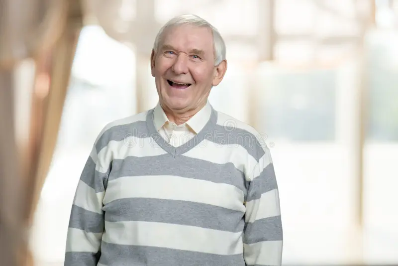 Mis padres insistieron en que no hubiera niños en la celebración de Navidad, ni siquiera mi hija. Pero cuando llegué, vi a mi ex esposa, su nueva familia y tres niños disfrutando de la fiesta